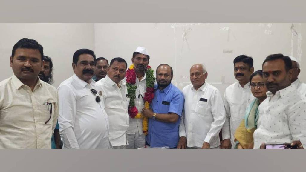 congress Partys northern division meeting upheld having two rural district presidents in nanded as before