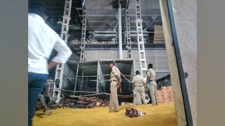three labourers died as dal storage building collapsed at lohara midc on tuesday afternoon