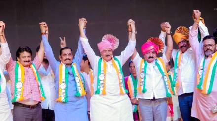 vilas kaka undalkars son uday singh joined ncp ajit pawar faction along with his colleagues