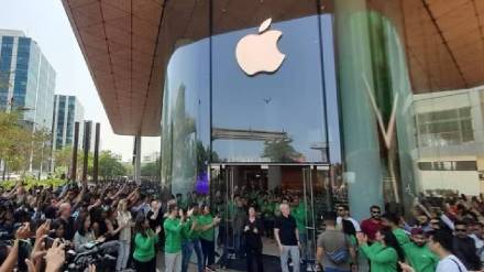 Apple iPhone