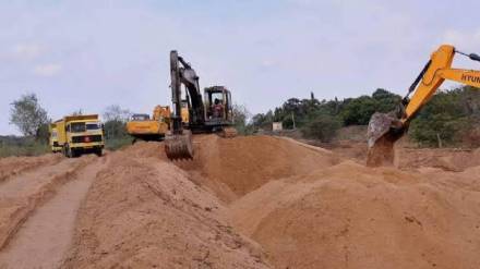 black market activity of Gharkul sand