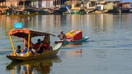 Pahalgam Terror Attack 50 tourist spots in Kashmir closed for tourists