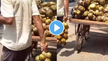 Shocking video ice apple tadgola vendor caught washing fruits in drain water at khed shocking video goes viral on social Media
