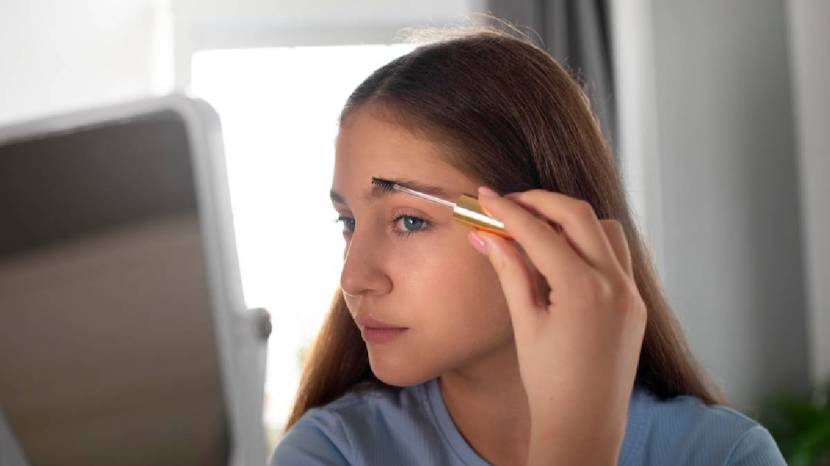 want your eyebrows to look thick and attractive