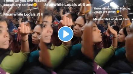Shocking video Mumbai local women fight over hairs video goes viral on social media