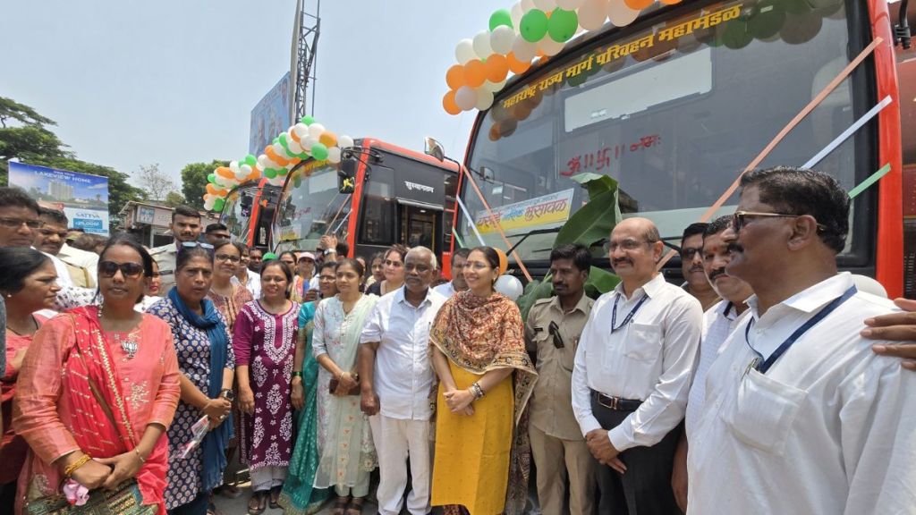 Five new ST buses for long distance travel in Vasai