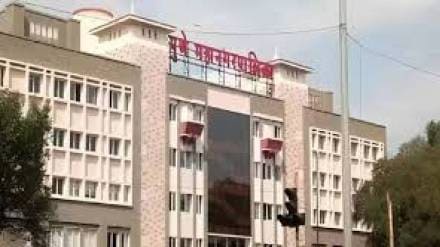 Traffic police approved closing 61 roads briefly for municipal for pre monsoon work across city