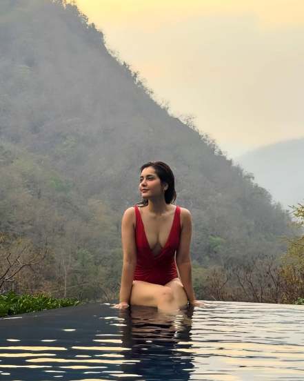 Rashii Khanna 