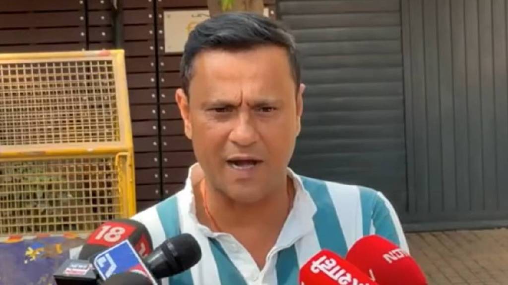 Sandeep Deshpande Sandeep Deshpande