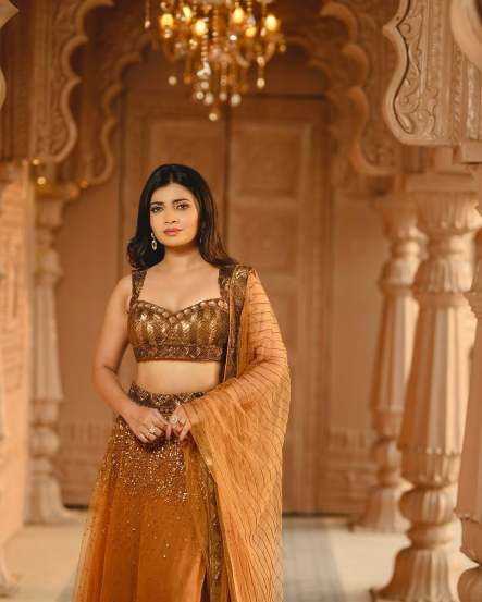 marathi actress ruchira jadhav classy photoshoot