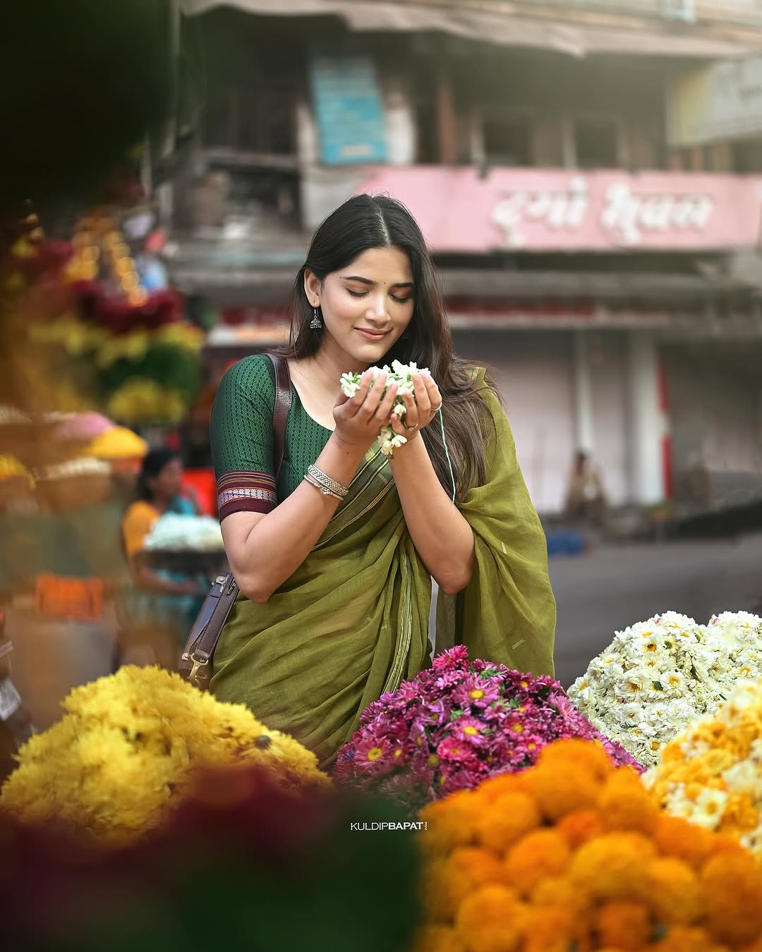 Marathi actress sayali patil saree look