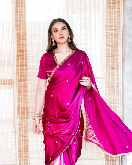 Aditi rao hydari in pink saree