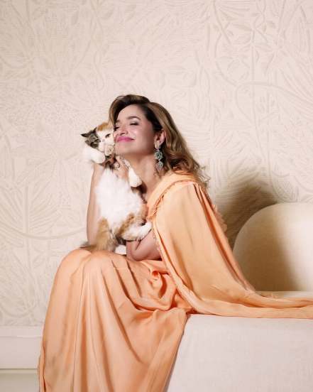 Ankita lokhande hot in orange saree