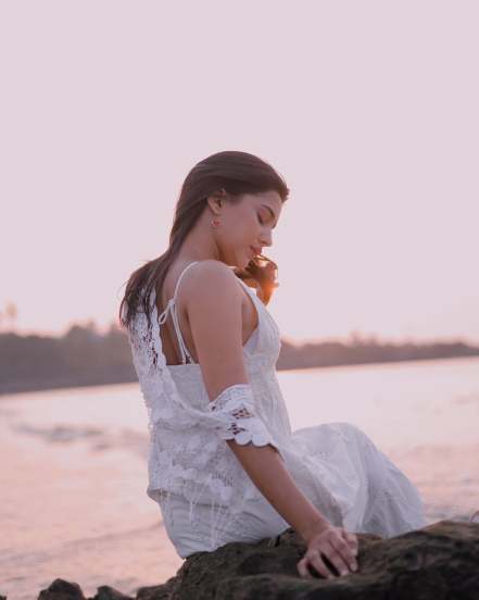 Shivani Mundhekar Beach Photoshoot