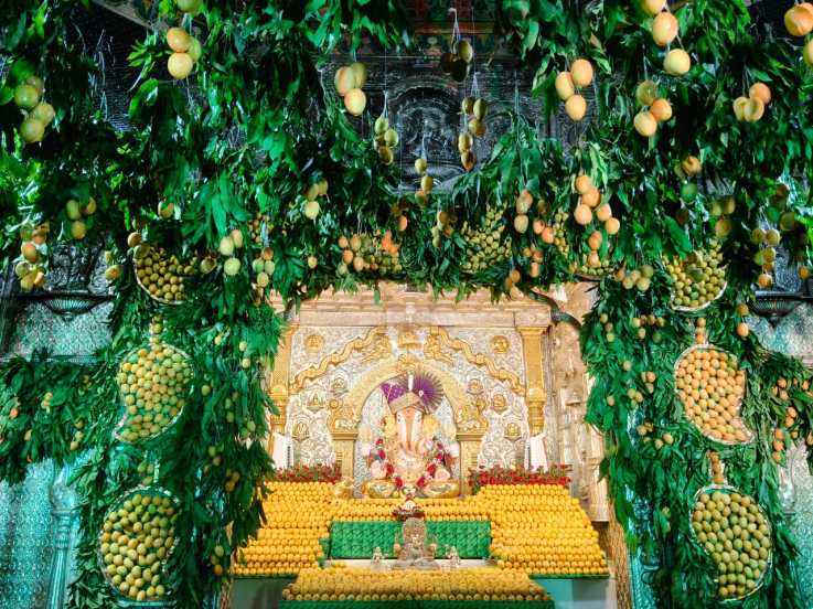 Shreemant Dagadusheth Halwai Ganpati Pune