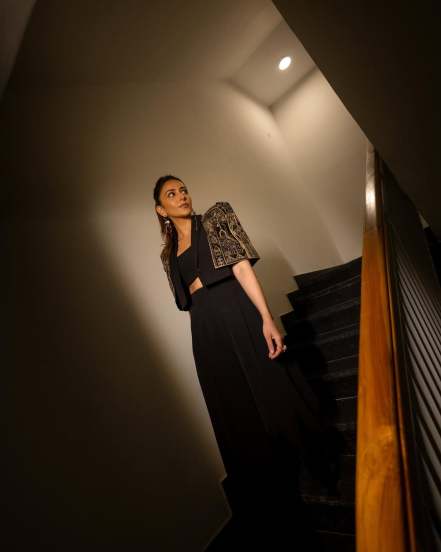 Rakul Preet Singh Turns Heads in Bold Black Suit, Fans Can’t Get Enough of Her Boss Look