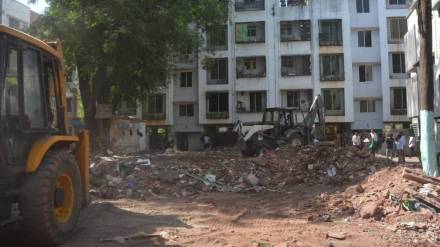 Supreme Court asks High Court regarding action against religious construction in Nashik