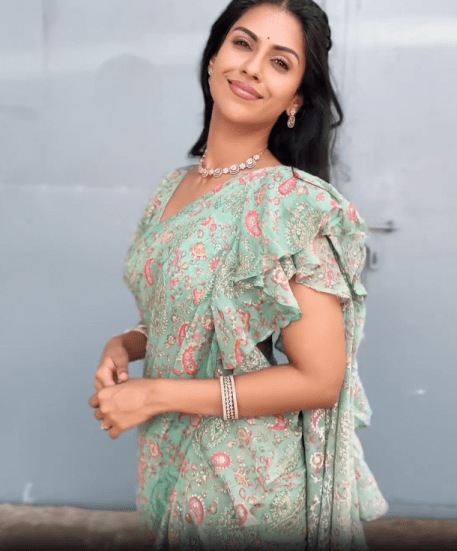 Swarda Thigale Ruffle Saree Look