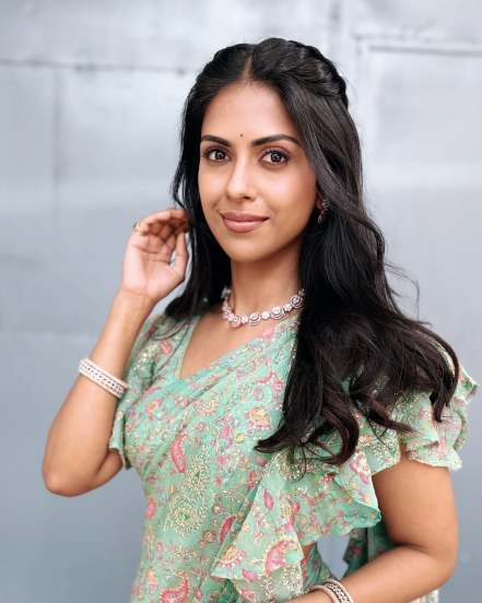 Swarda Thigale Ruffle Saree Look