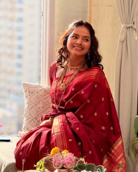 Titeekshaa Tawde Chandrakala Paithani Saree