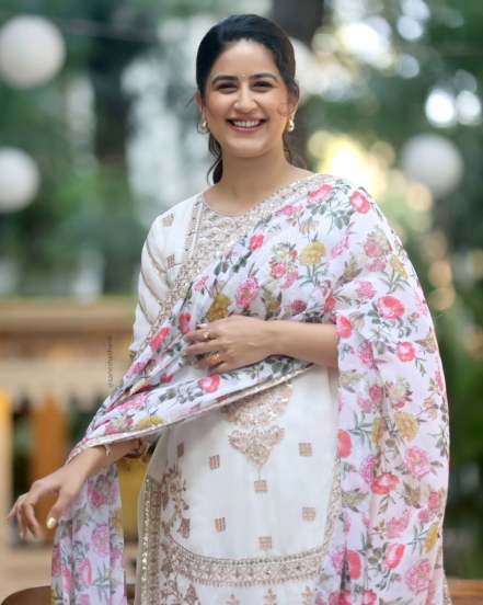 Vaidehi Parashurami White Dress Summer Look
