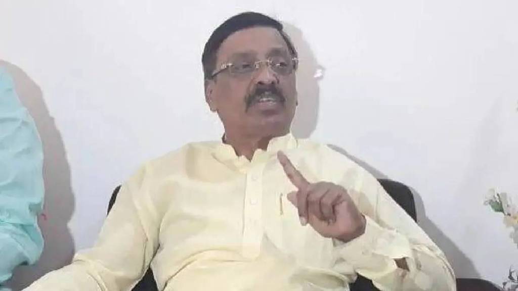 Sanjay Ghadi allegation Uddhav Thackeray party is being run by Vinayak Raut