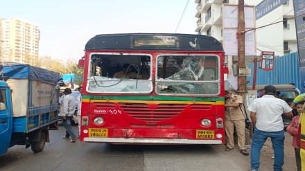 Youth arrested, vandalizing vehicles, Bhandup, sword ,