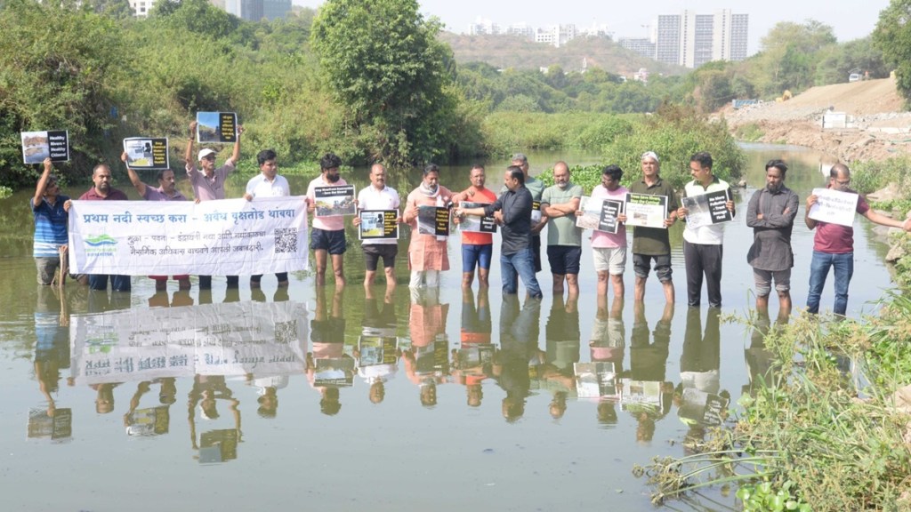 Pimpri, Citizens, protest, Mula riverbed,