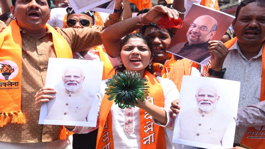 resignation , bangles , Narendra Modi, Amit Shah,