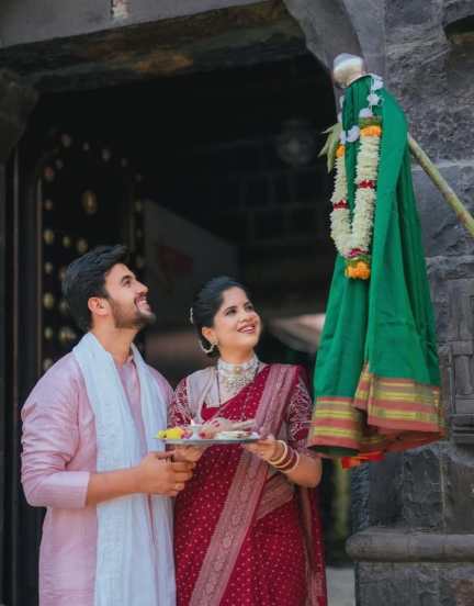 paaru fame aditya real life wife amruta deshmukh work in zee marathi lakshmi niwas