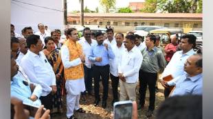 Atul Bhosale donated honorarium for the facilities of remand home children