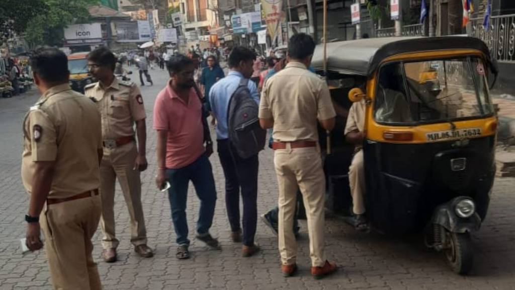 rto takes action against 35 rickshaw drivers for behaving rudely with passengers in dombivli