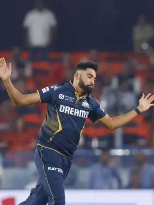 bowlers who bowled the most dot balls in ipl 2025