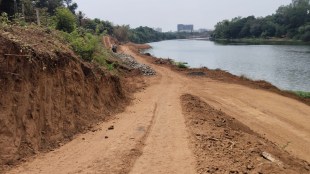 Encroachment in Ulhas river loksatta news