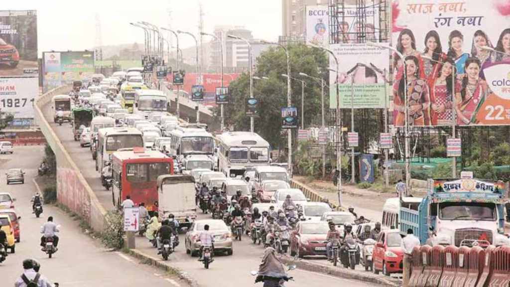 Hinjewadi tech park news in marathi