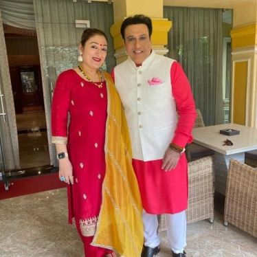 गोविंदा व पत्नी सुनीता अहुजा 