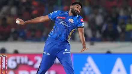 jasprit bumrah record srh vs mi match