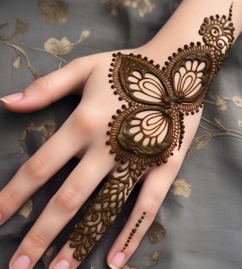 Best mehndi designs to match with western dresses