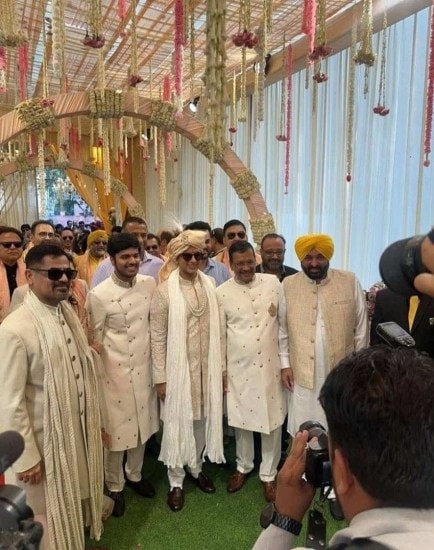marriage of harshita kejriwal