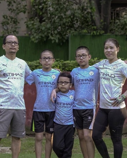 mary kom husband