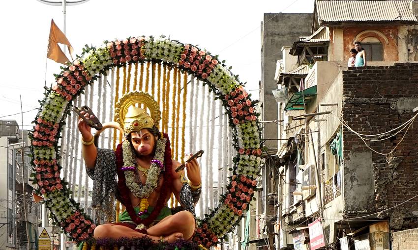 Why do Hanuman ji worship on Saturday?