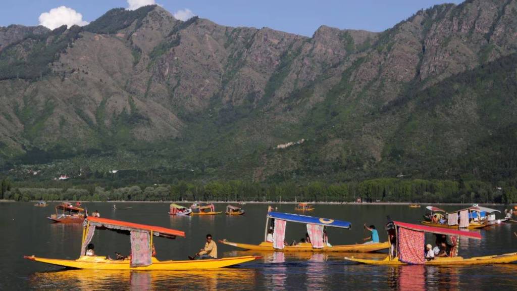 Loksatta editorial Pahalgam terrorist attack hit kasmir tourism