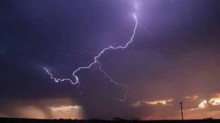 Farmer dies struck by lightning Suldali Budruk Sengaon taluka Hingoli district