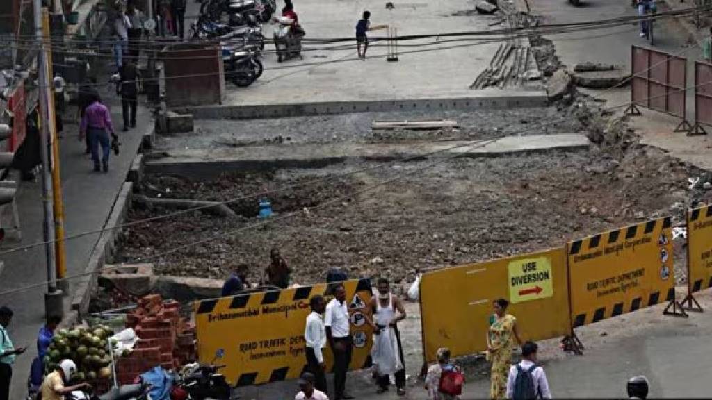 mumbai municipal corporation deadline for road concrete work