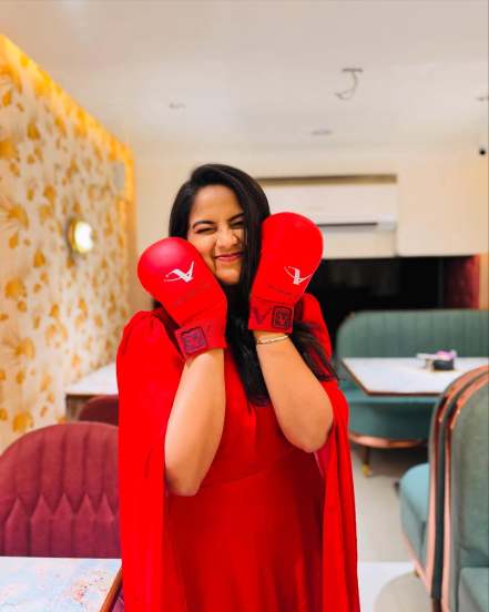 zee marathi savalyachi janu savali fame prapti redkar real life updates