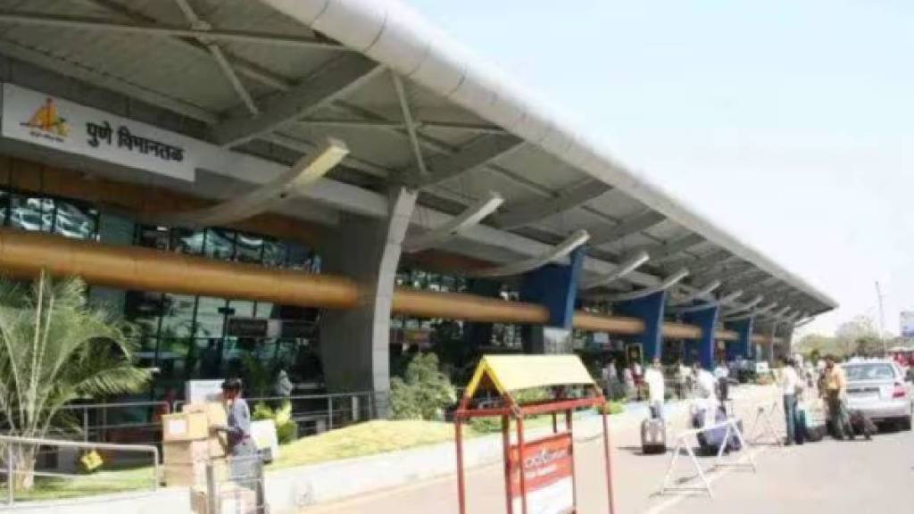 Udaan Yatri Cafe service Pune airport affordable food
