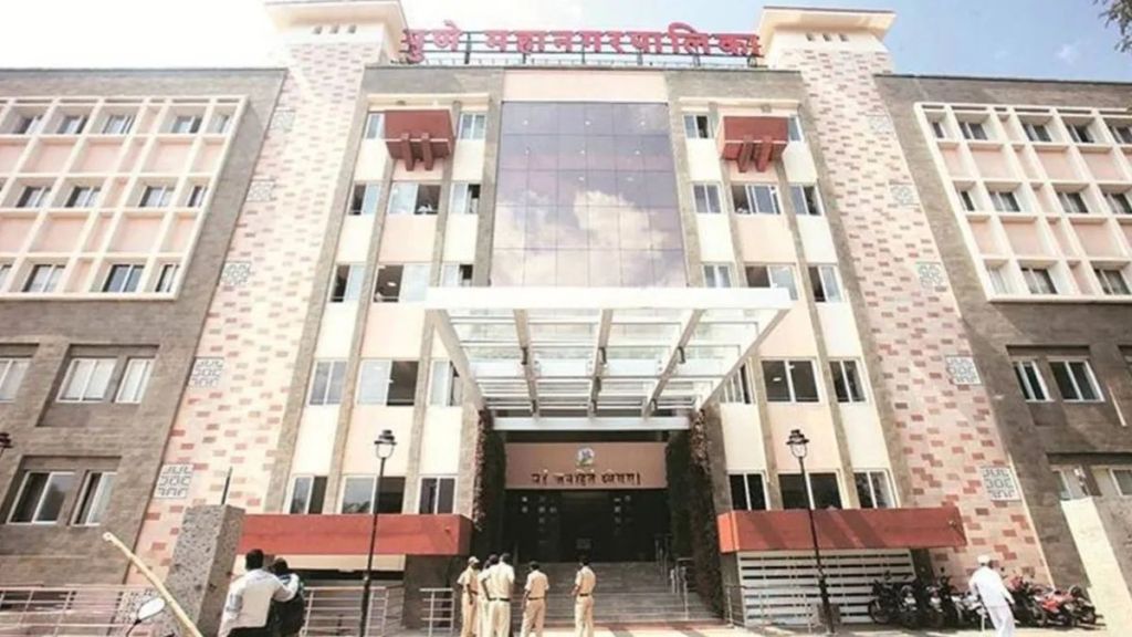 state formed study group to assess construction on hills bdp zones in Pune and draft rules