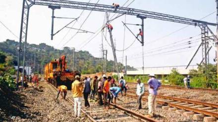 mega block work up and down route between Malavli - Lonavala April 6th and 8th april flyover work
