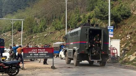 road traffic Srinagar-Jammu journey