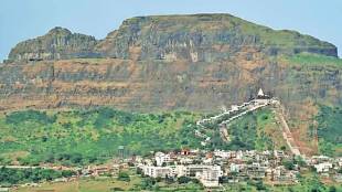 nashik District Collector inspects facilities Saptashrungi fort Chaitra festival